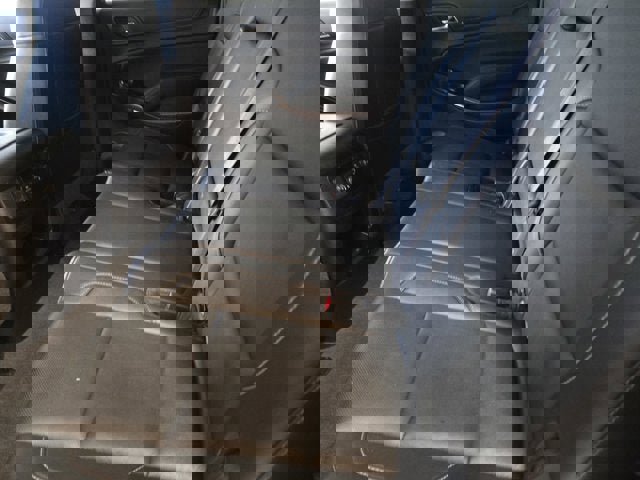 Used 2019 GMC Yukon XL SLT image 16