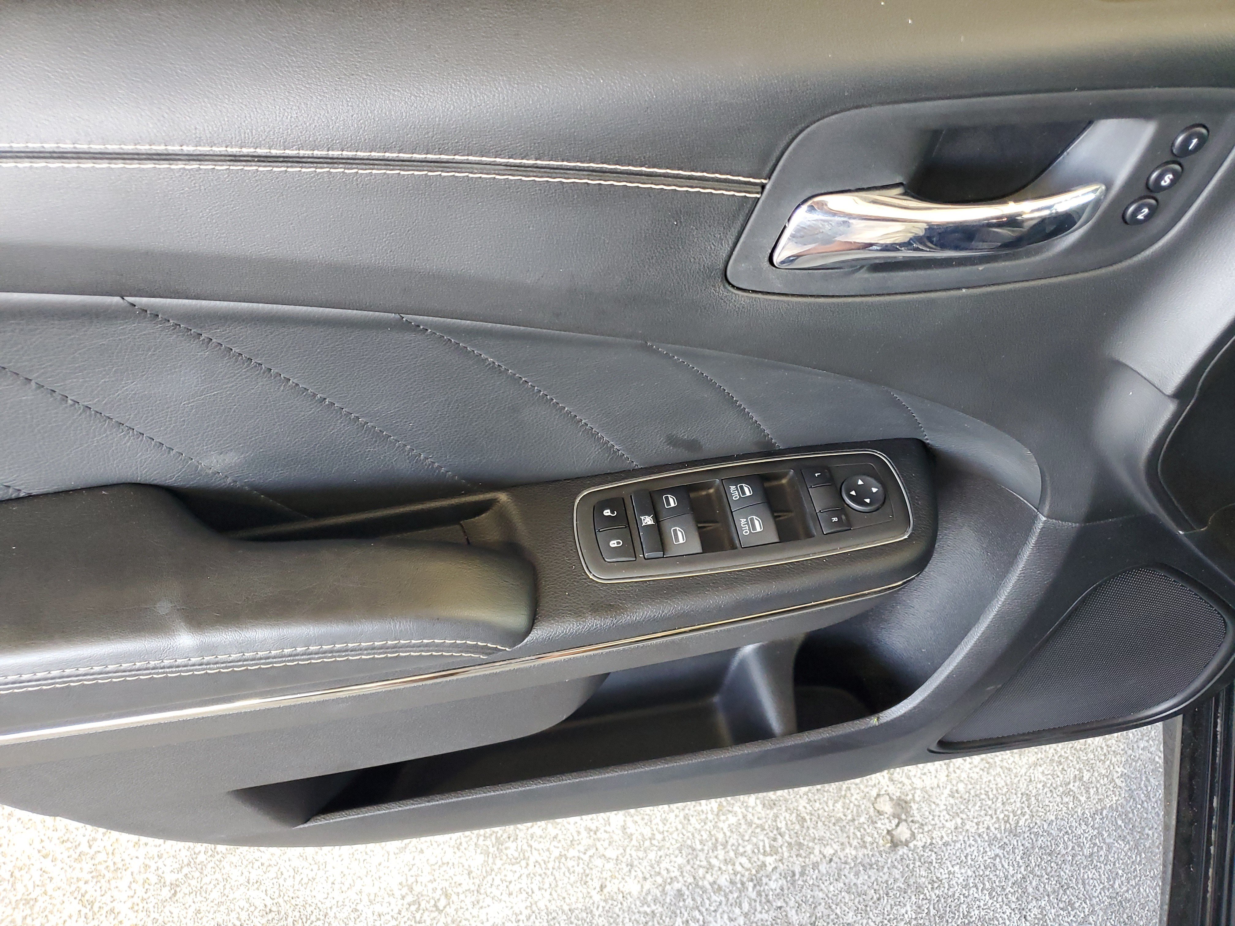 Used 2021 Dodge Charger SRT Hellcat RWD image 14