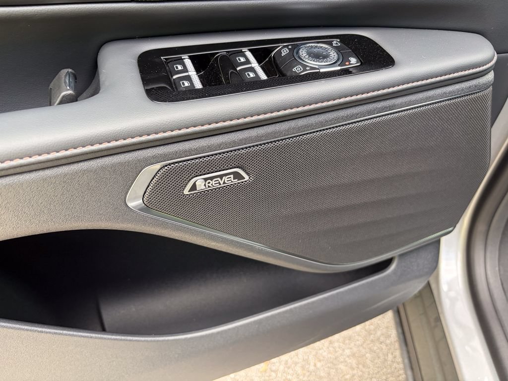New 2026 Lincoln Nautilus Premier w/ Equipment Group 102A AWD/4WD image 14