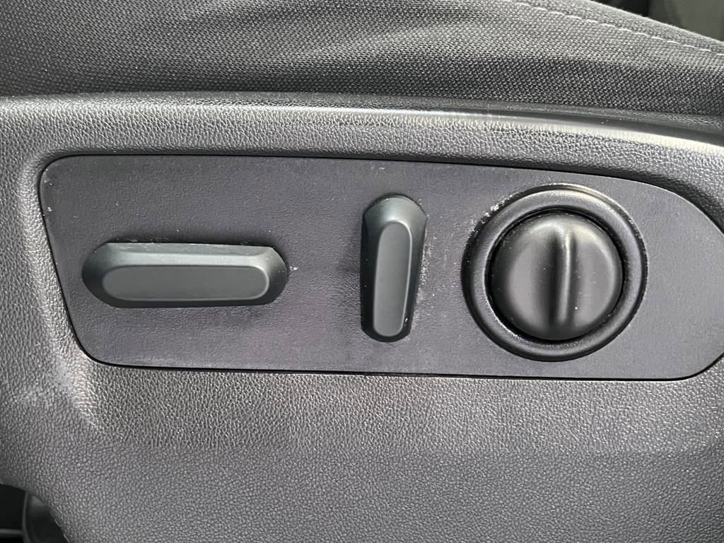 Used 2022 Chevrolet Silverado 1500 LT Trail Boss w/ Bed Protection Package image 29