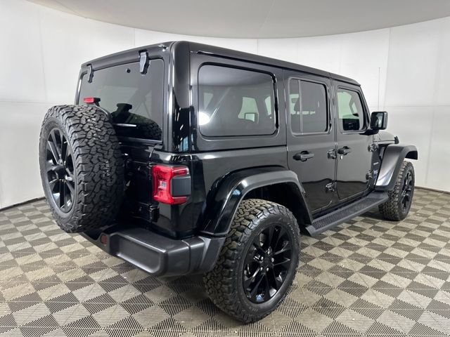 Used 2022 Jeep Wrangler Unlimited Sahara image 3