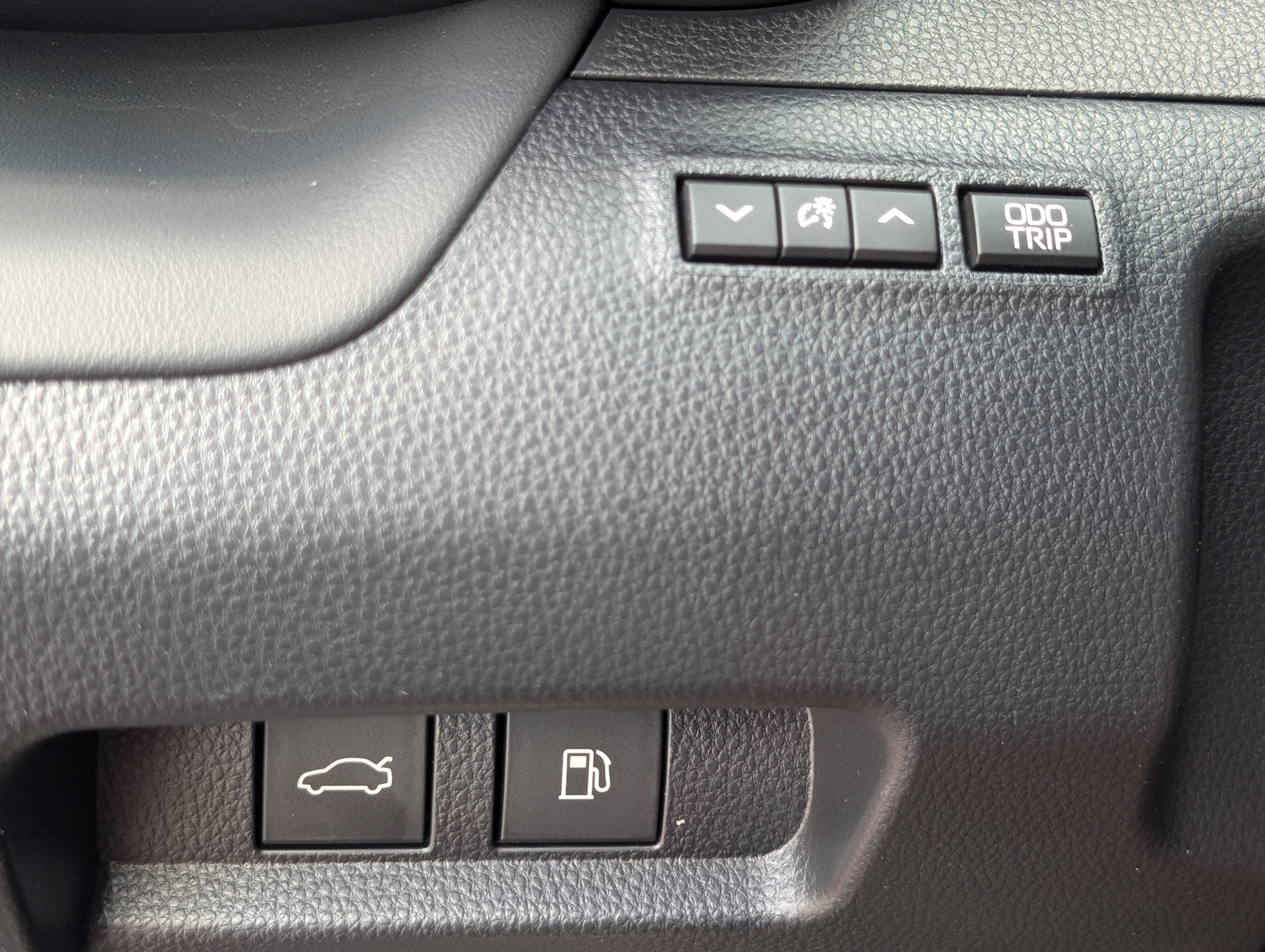 Used 2023 Toyota Crown Platinum AWD/4WD image 24
