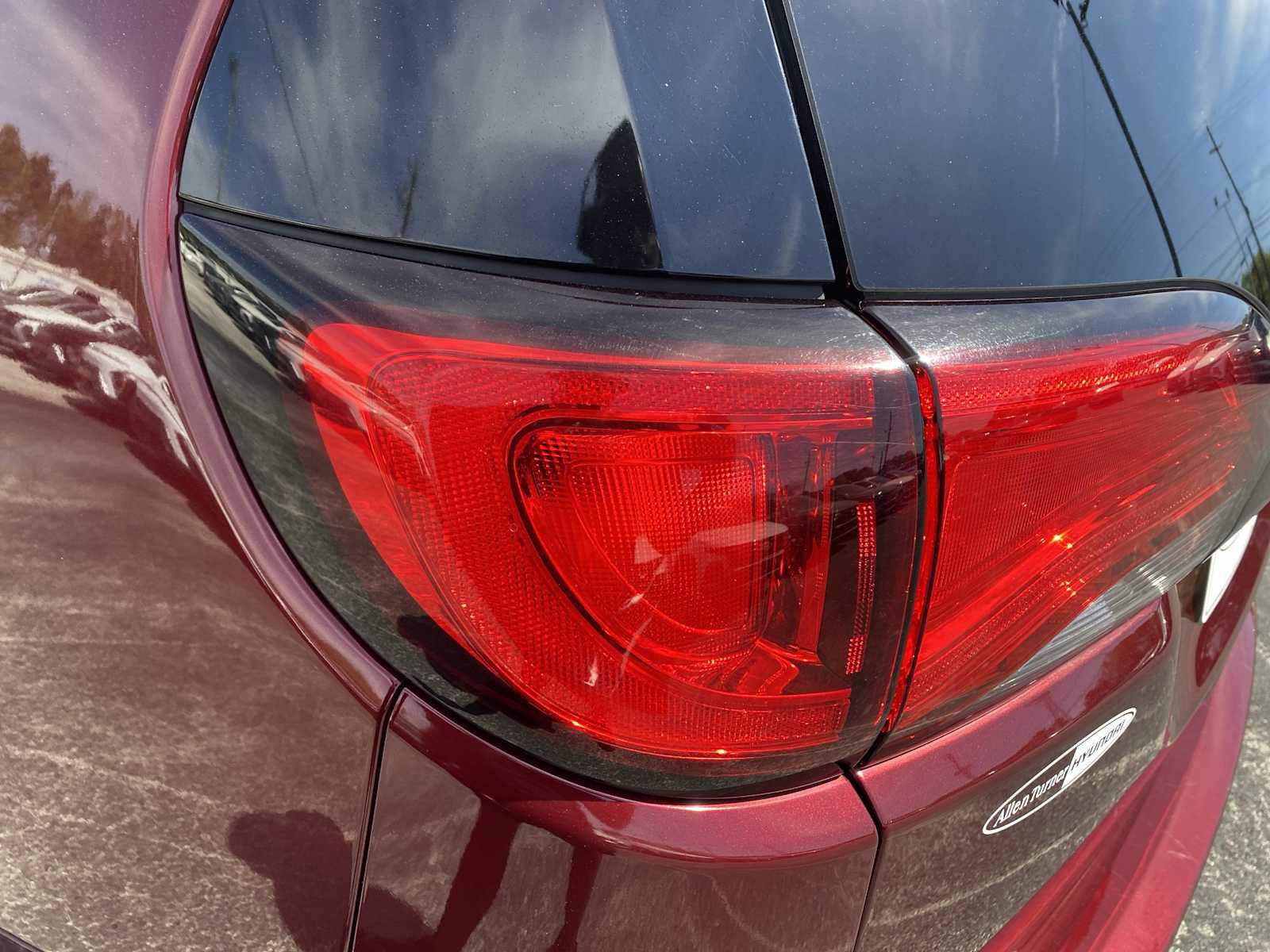 Used 2023 Chrysler Voyager LX image 11