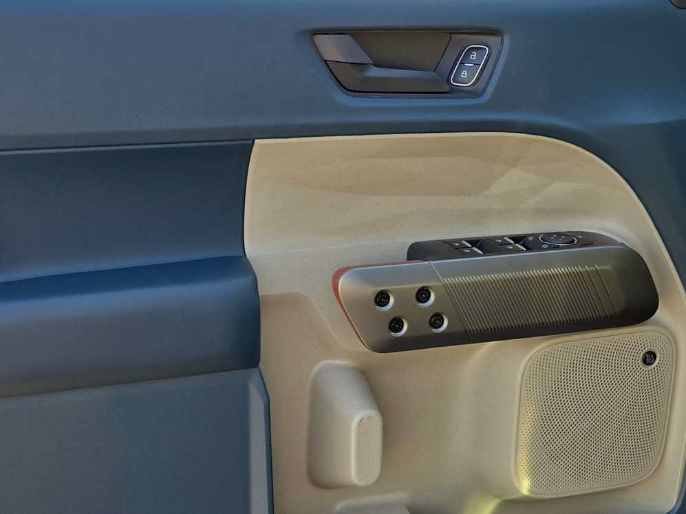 New 2026 Ford Maverick Lariat AWD/4WD image 9