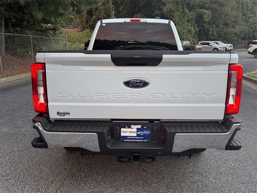 New 2026 Ford F350 XLT image 6