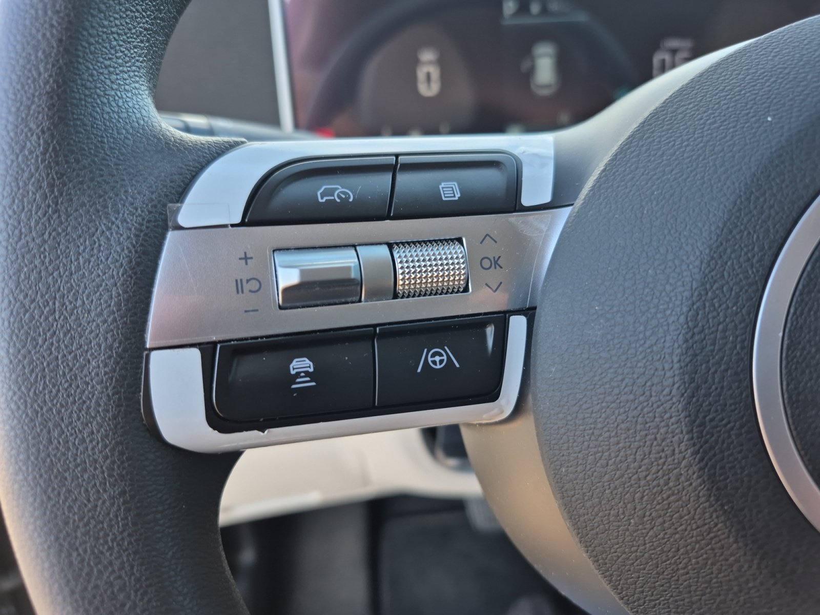 Used 2025 Hyundai Tucson SEL AWD/4WD image 25