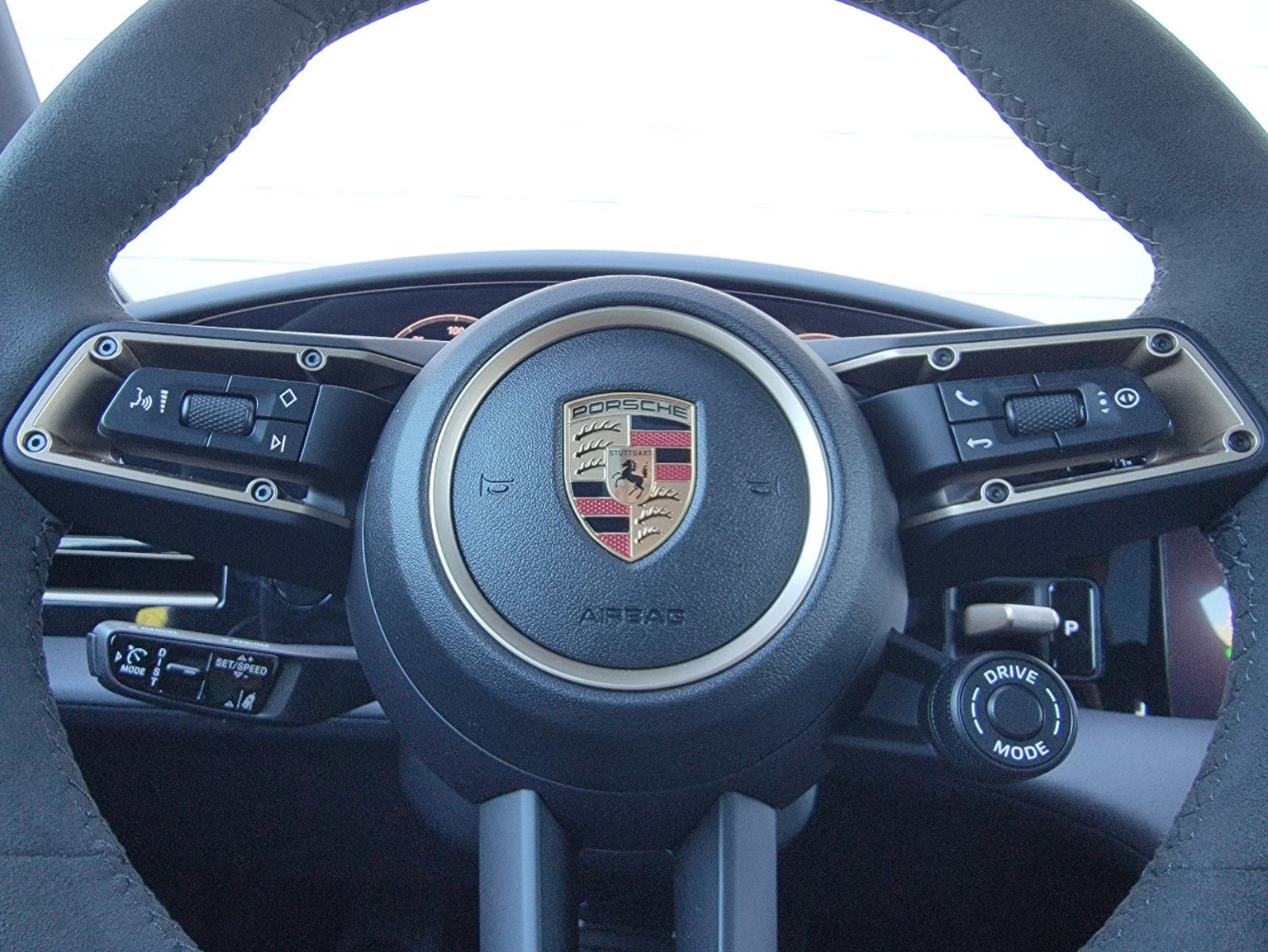 New 2025 Porsche Taycan 4S image 22