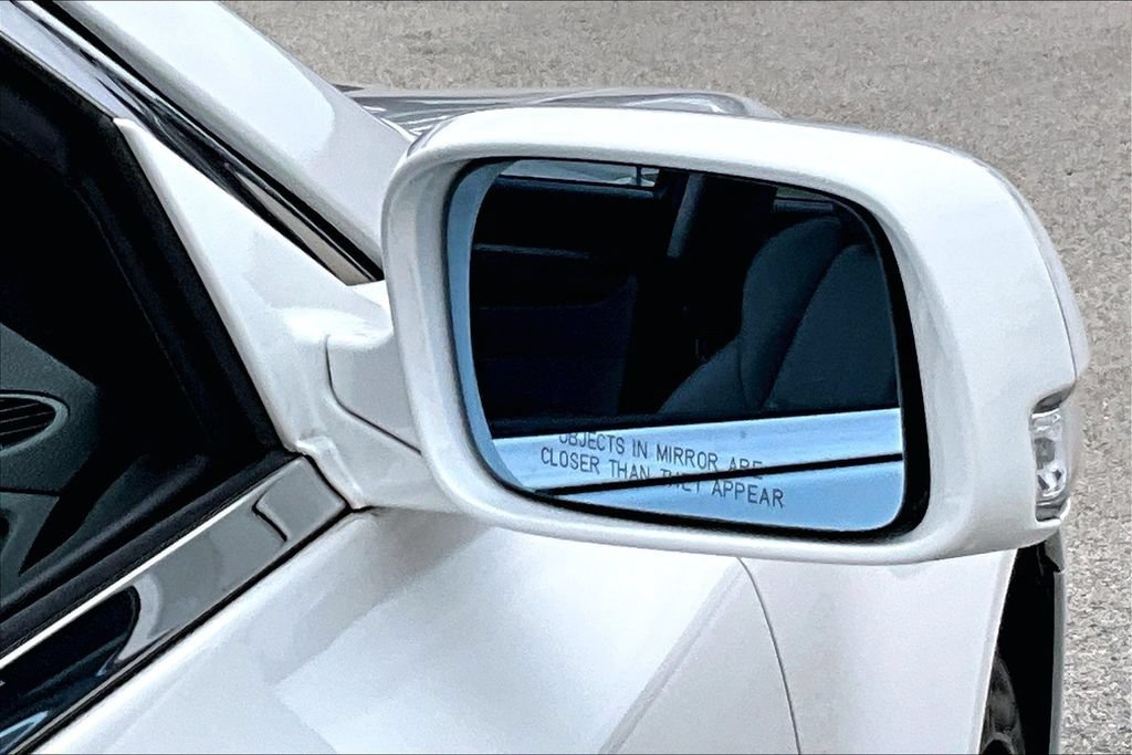 Used 2014 Acura TL w/ Technology Package AWD/4WD image 22