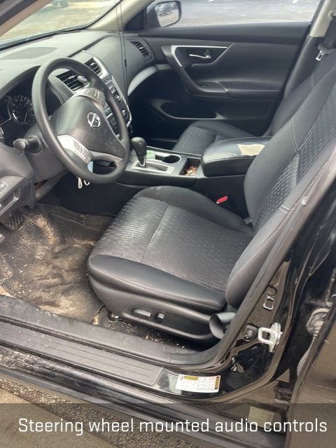 Used 2016 Nissan Altima 2.5 S w/ Power Driver Seat Package image 11