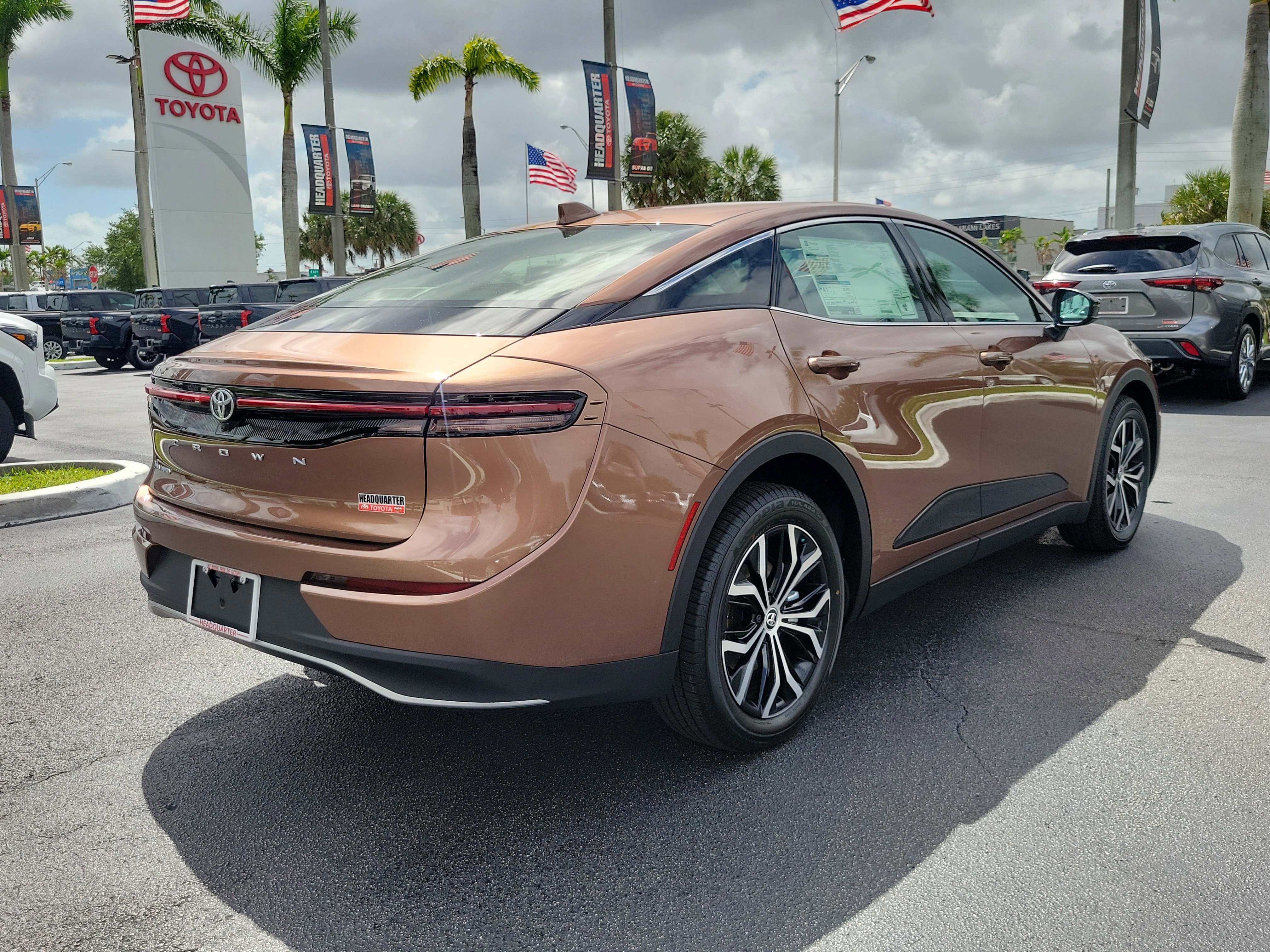 New 2026 Toyota Crown XLE AWD/4WD image 12
