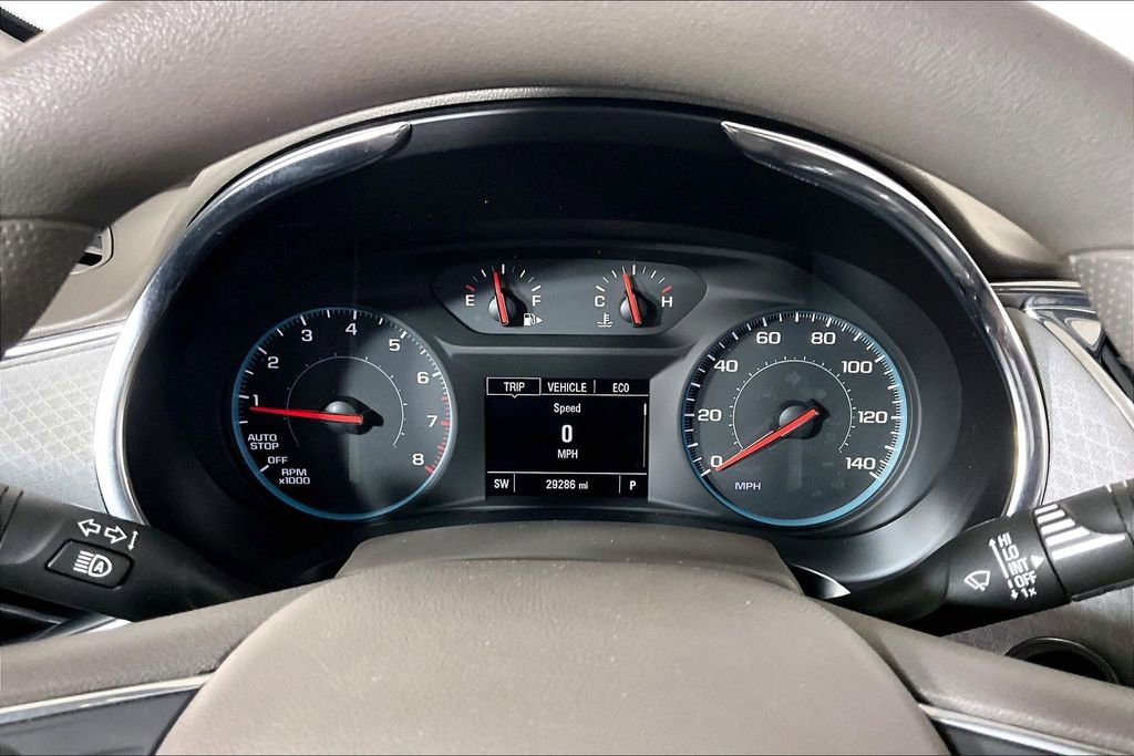 Used 2020 Chevrolet Malibu LT FWD image 19
