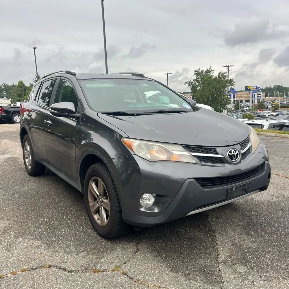 Used 2015 Toyota RAV4 XLE AWD/4WD image 12