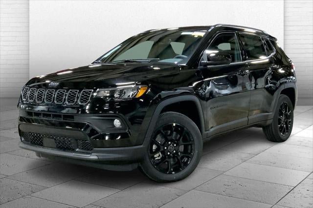 New 2026 Jeep Compass Latitude AWD/4WD image 30