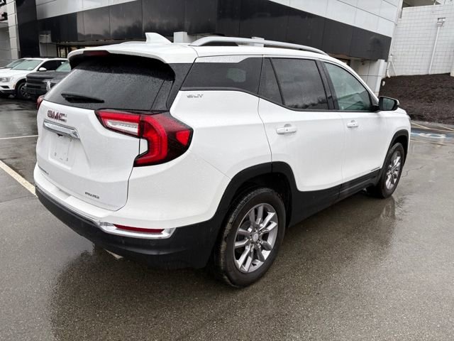 Used 2022 GMC Terrain SLT image 5