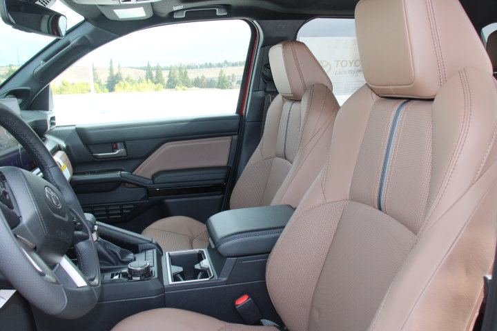 New 2026 Toyota 4Runner Limited AWD/4WD image 11