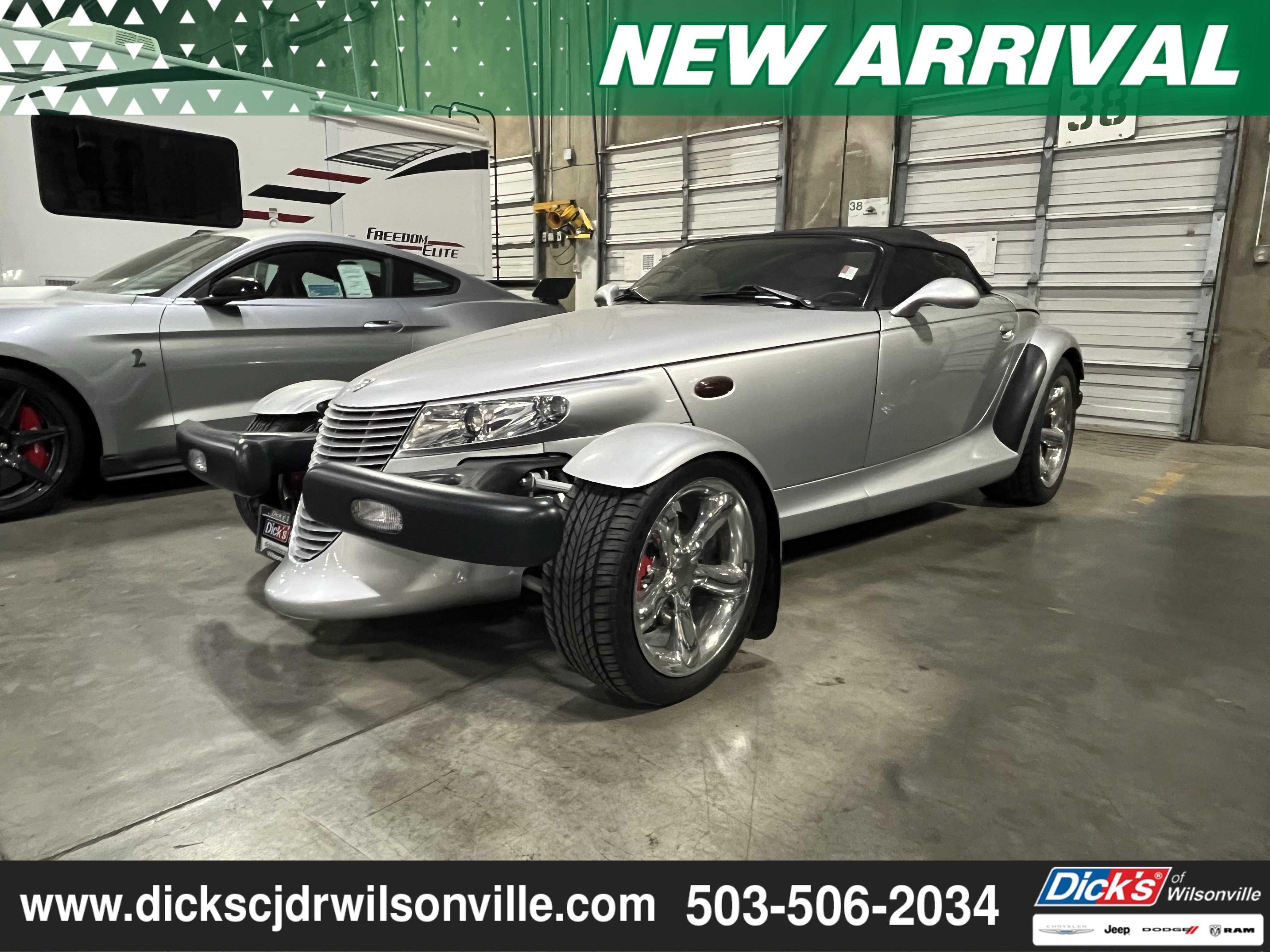 Used 2001 Chrysler Prowler image 1