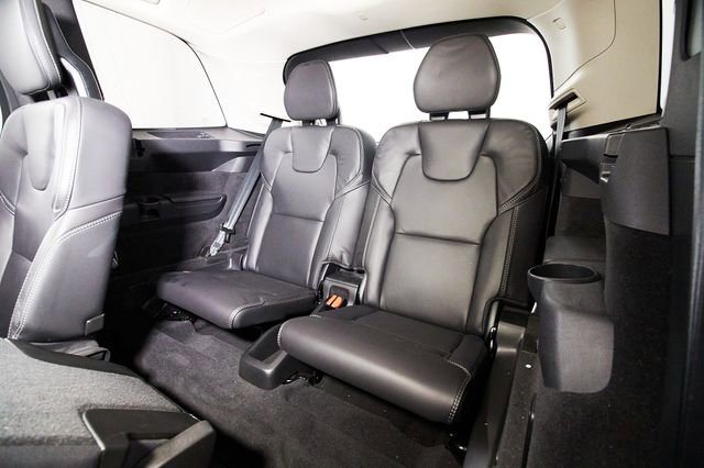 Used 2024 Volvo XC90 T8 Ultimate w/ Protection Package Premier AWD/4WD image 26