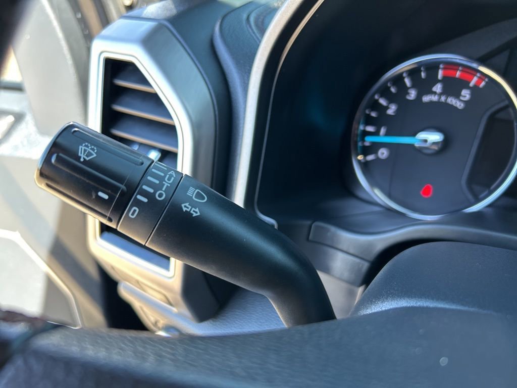 Used 2022 Ford F450 Platinum w/ FX4 Off-Road Package image 21