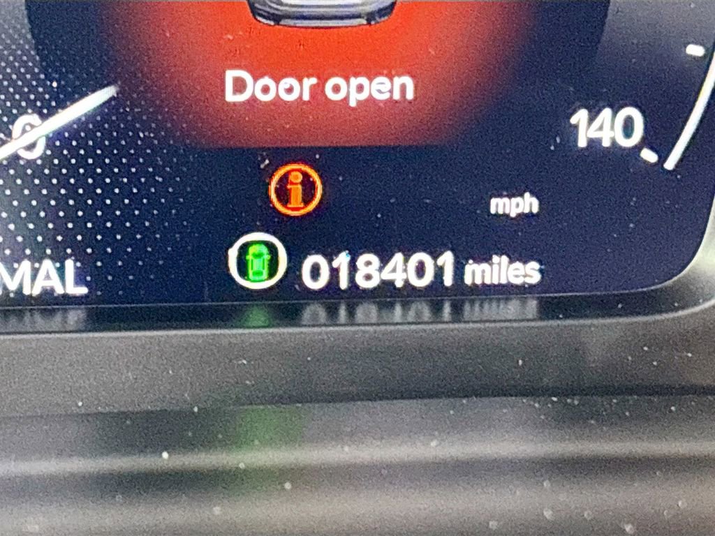 Used 2024 Honda Pilot Elite image 14