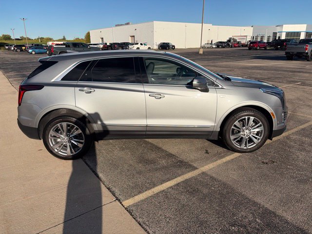 Used 2026 Cadillac XT5 Premium Luxury w/ Driver Assist Package AWD/4WD image 7