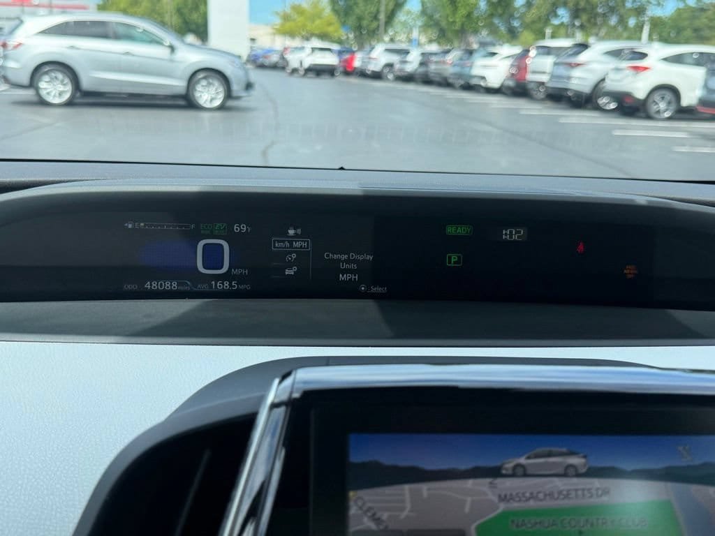 Used 2020 Toyota Prius Prime XLE FWD image 25