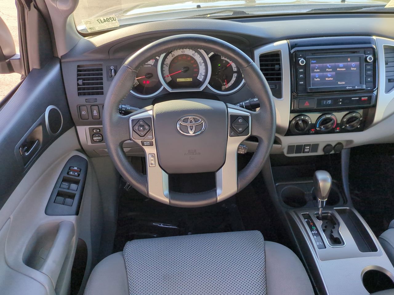 Used 2014 Toyota Tacoma PreRunner image 26