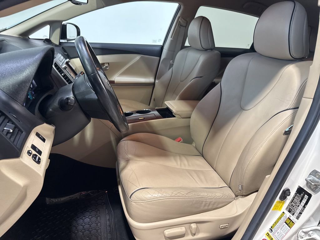 Used 2012 Toyota Venza XLE AWD/4WD image 21