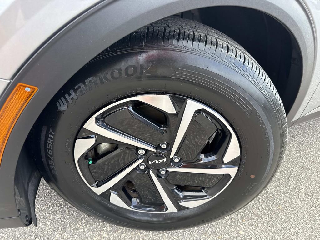 Used 2023 Kia Sportage LX FWD image 10