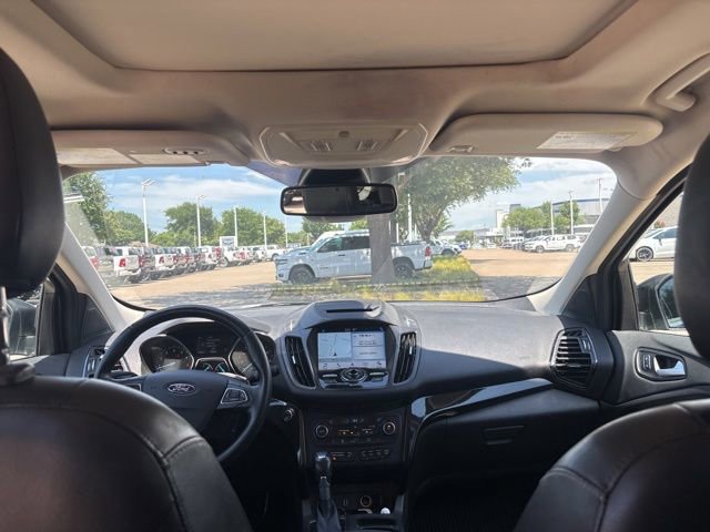 Used 2018 Ford Escape Titanium w/ Ford Safe & Smart Package AWD/4WD image 13