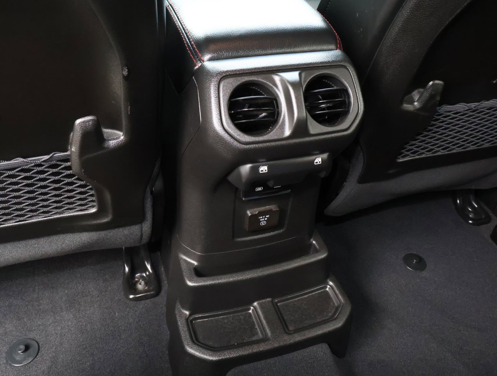 Used 2024 Jeep Wrangler Unlimited Rubicon image 12