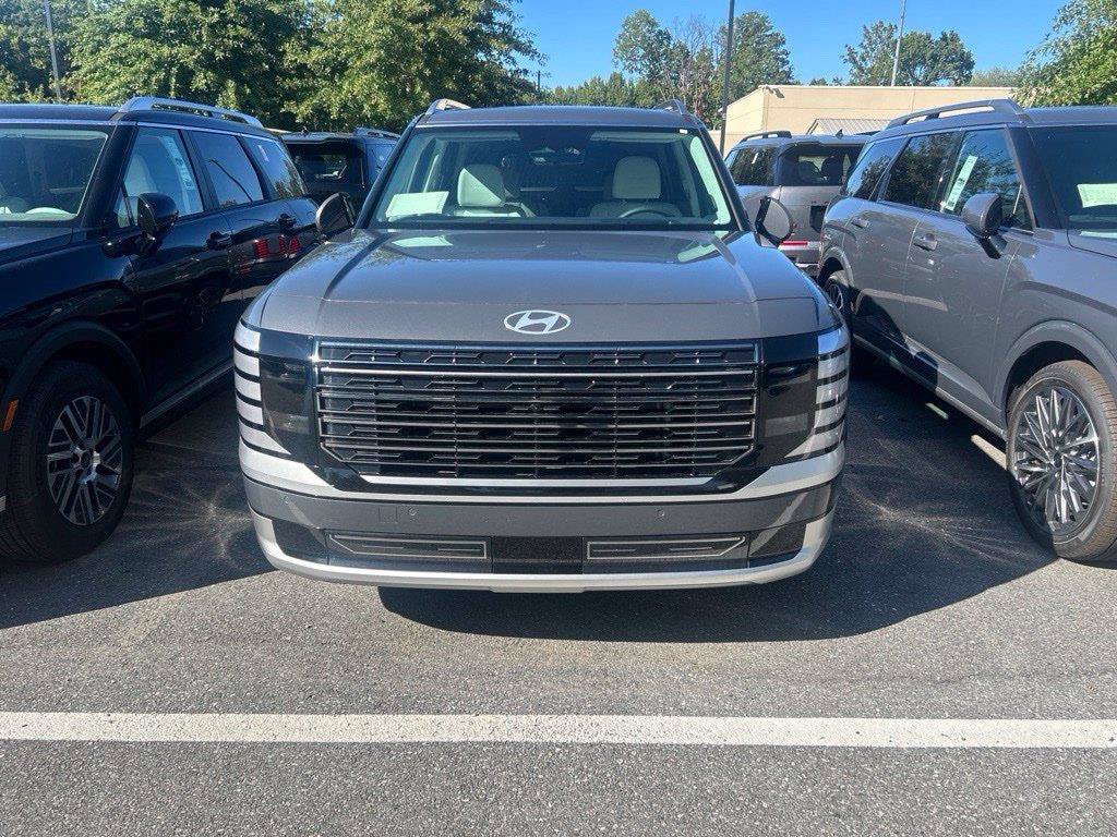 New 2026 Hyundai Palisade Calligraphy FWD image 1