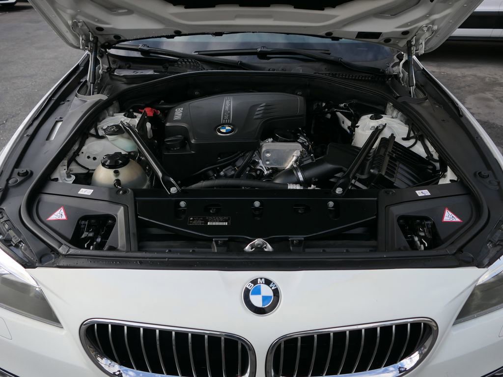 Used 2014 BMW 528i Sedan RWD image 31