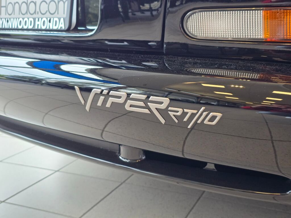 Used 1995 Dodge Viper RT/10 RWD image 7