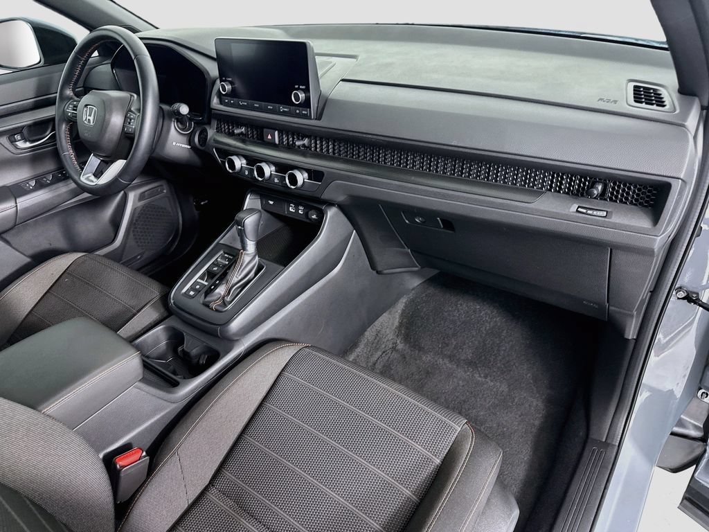 Certified 2025 Honda CR-V Sport image 17