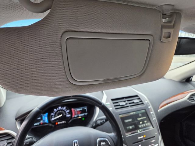 Used 2015 Lincoln MKZ Hybrid w/ Equipment Group 202A Reserve FWD image 17