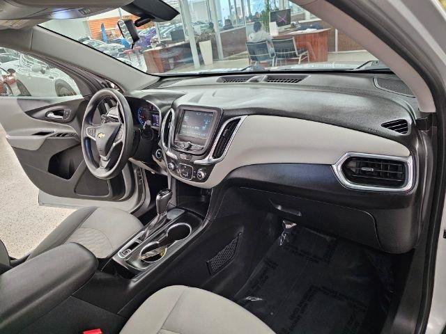 Used 2018 Chevrolet Equinox LS FWD image 14