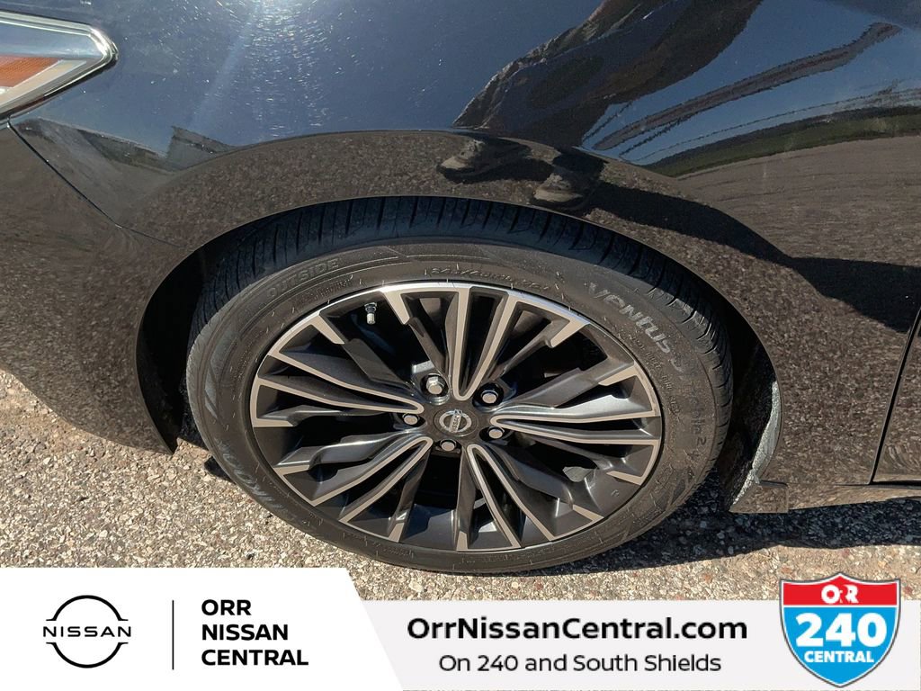 Used 2017 Nissan Maxima 3.5 SL image 9