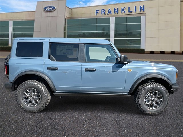New 2025 Ford Bronco Badlands image 8