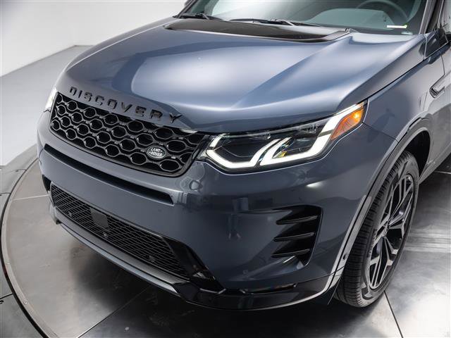 New 2026 Land Rover Discovery Sport Landmark AWD/4WD image 9
