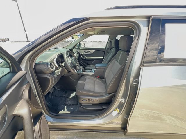 Used 2024 Chevrolet Blazer LT w/ Convenience Package FWD image 10