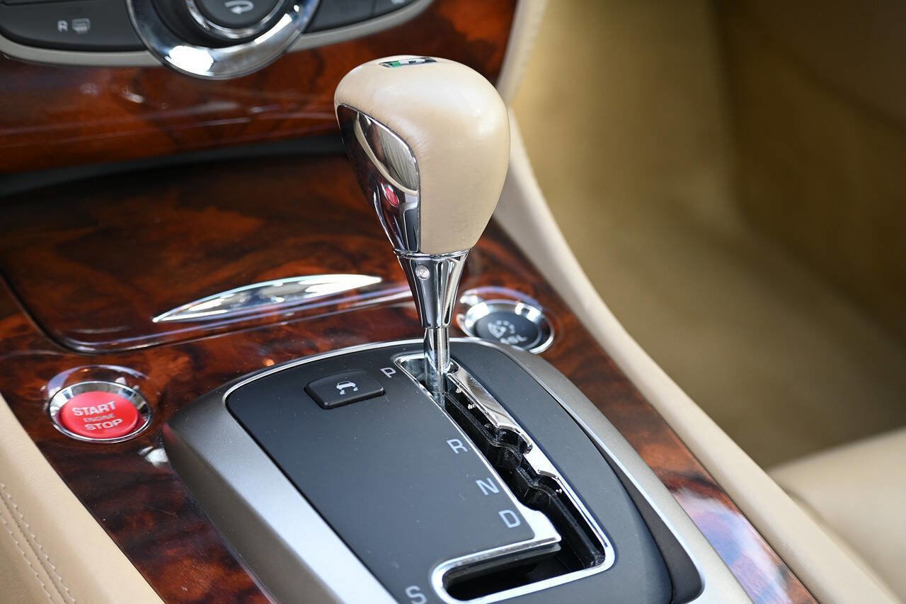 Used 2007 Jaguar XKR R image 19