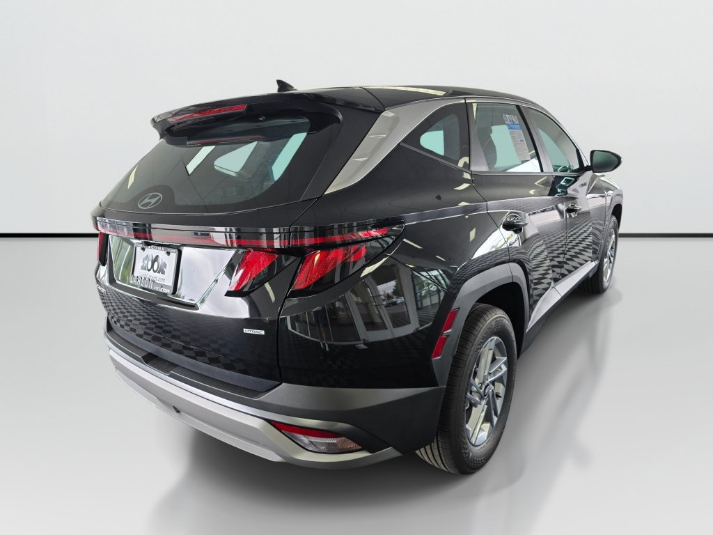 New 2026 Hyundai Tucson SE AWD/4WD image 3