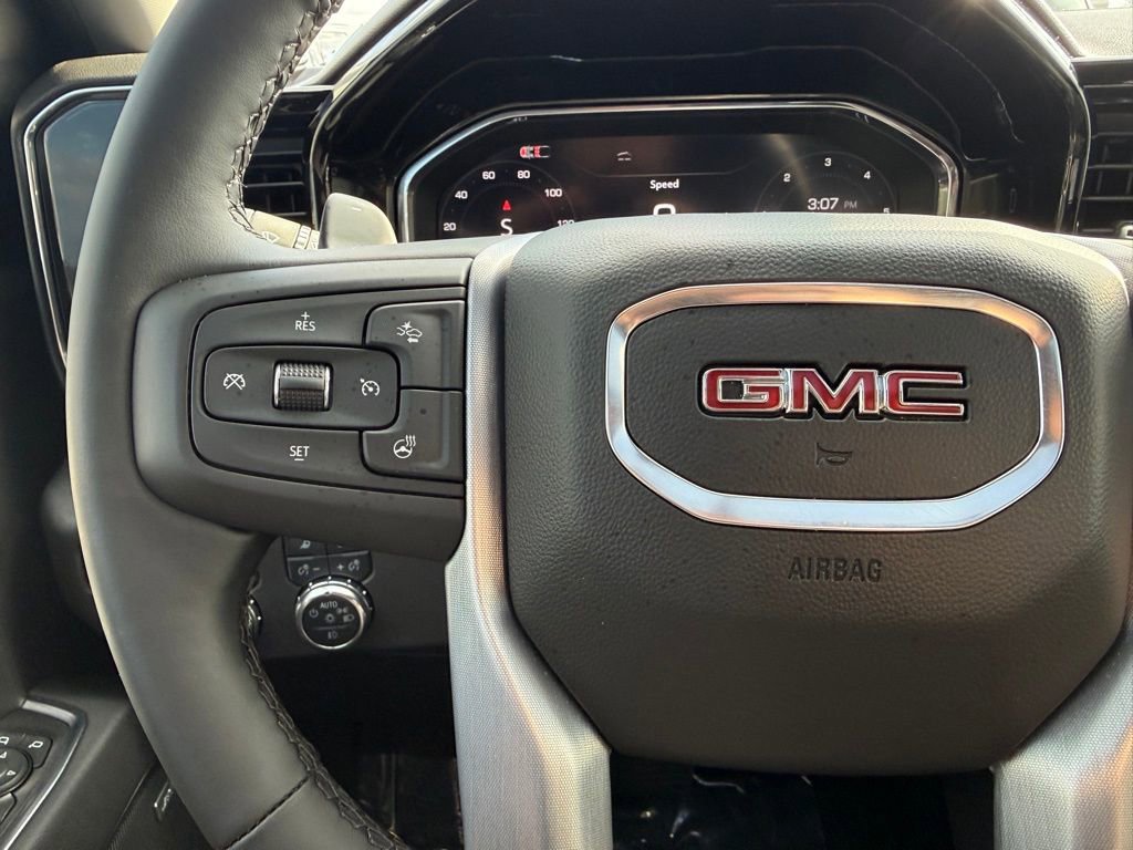 Used 2025 GMC Sierra 1500 SLT w/ SLT Premium Plus Package image 28