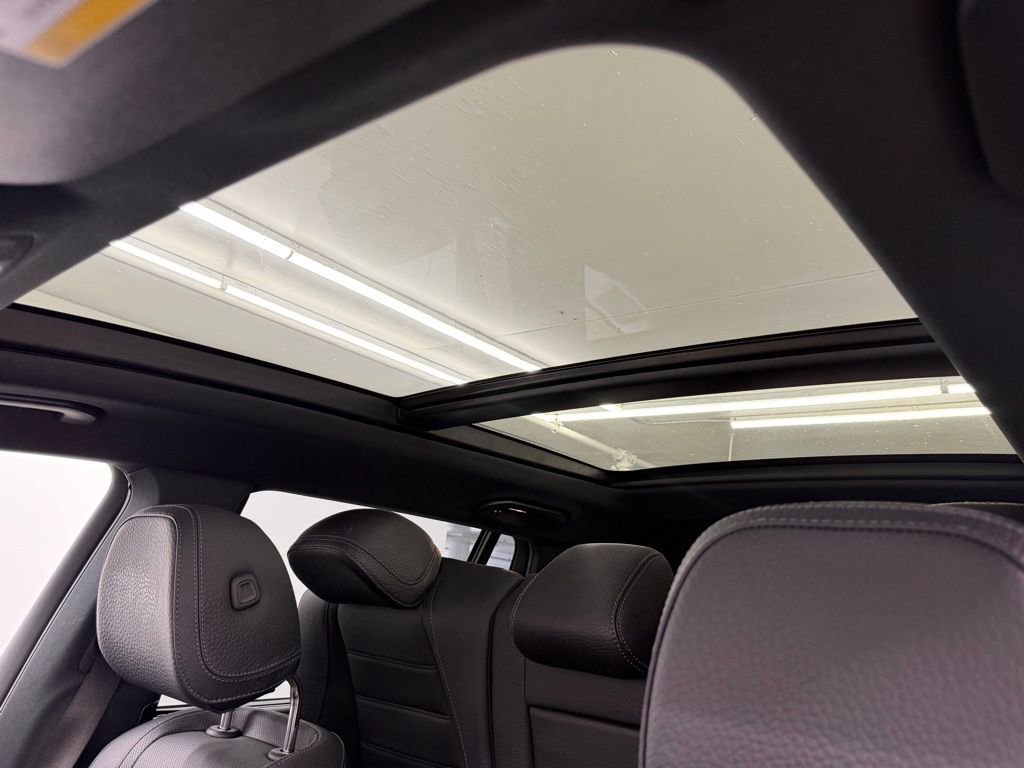 Used 2023 Mercedes-Benz GLS 450 4MATIC image 24