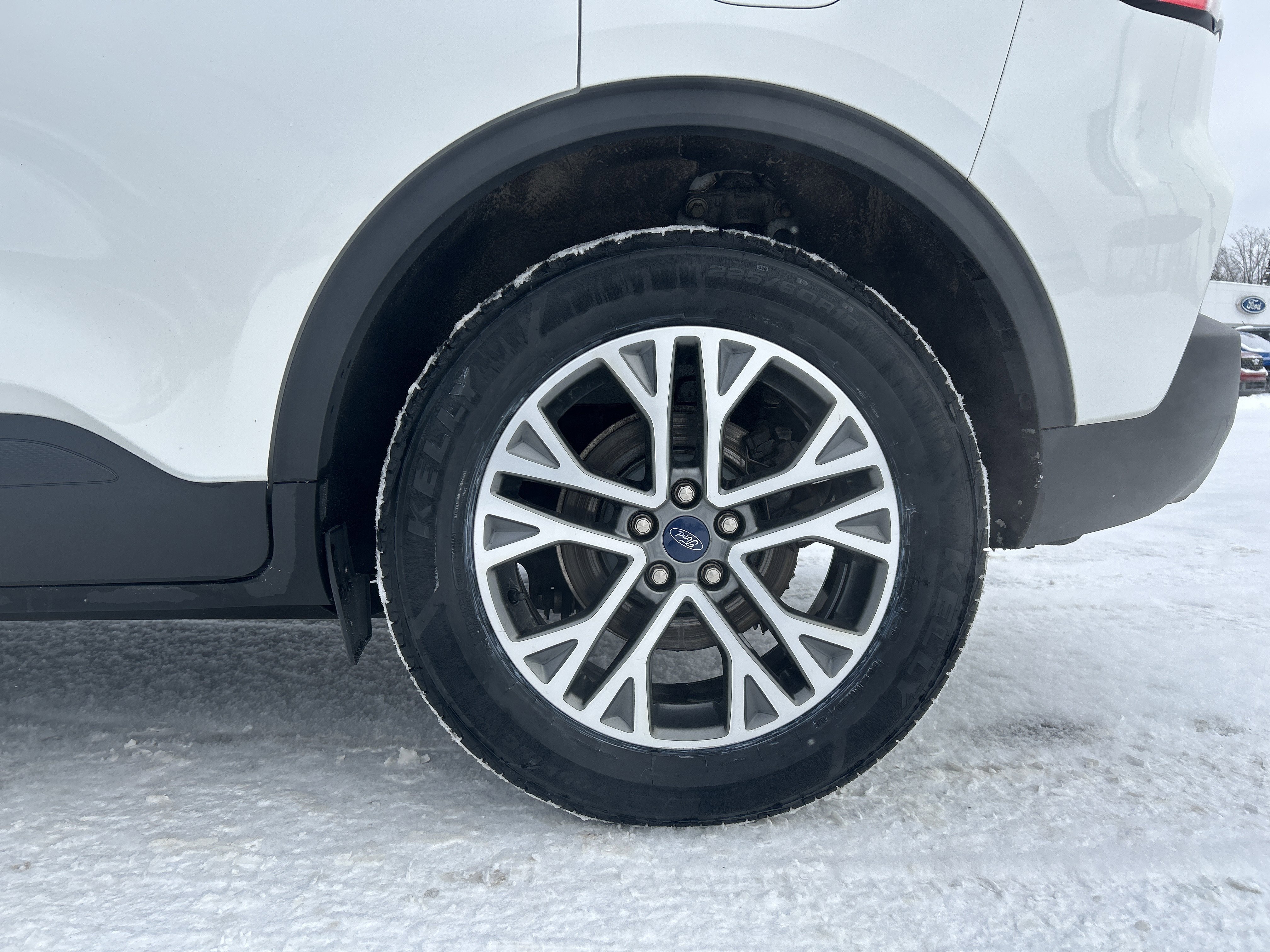 Used 2020 Ford Escape SEL image 23