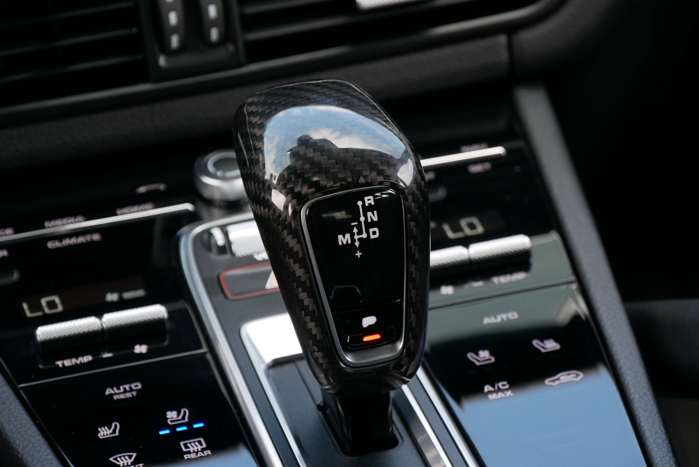 Used 2021 Porsche Cayenne Coupe AWD/4WD image 19