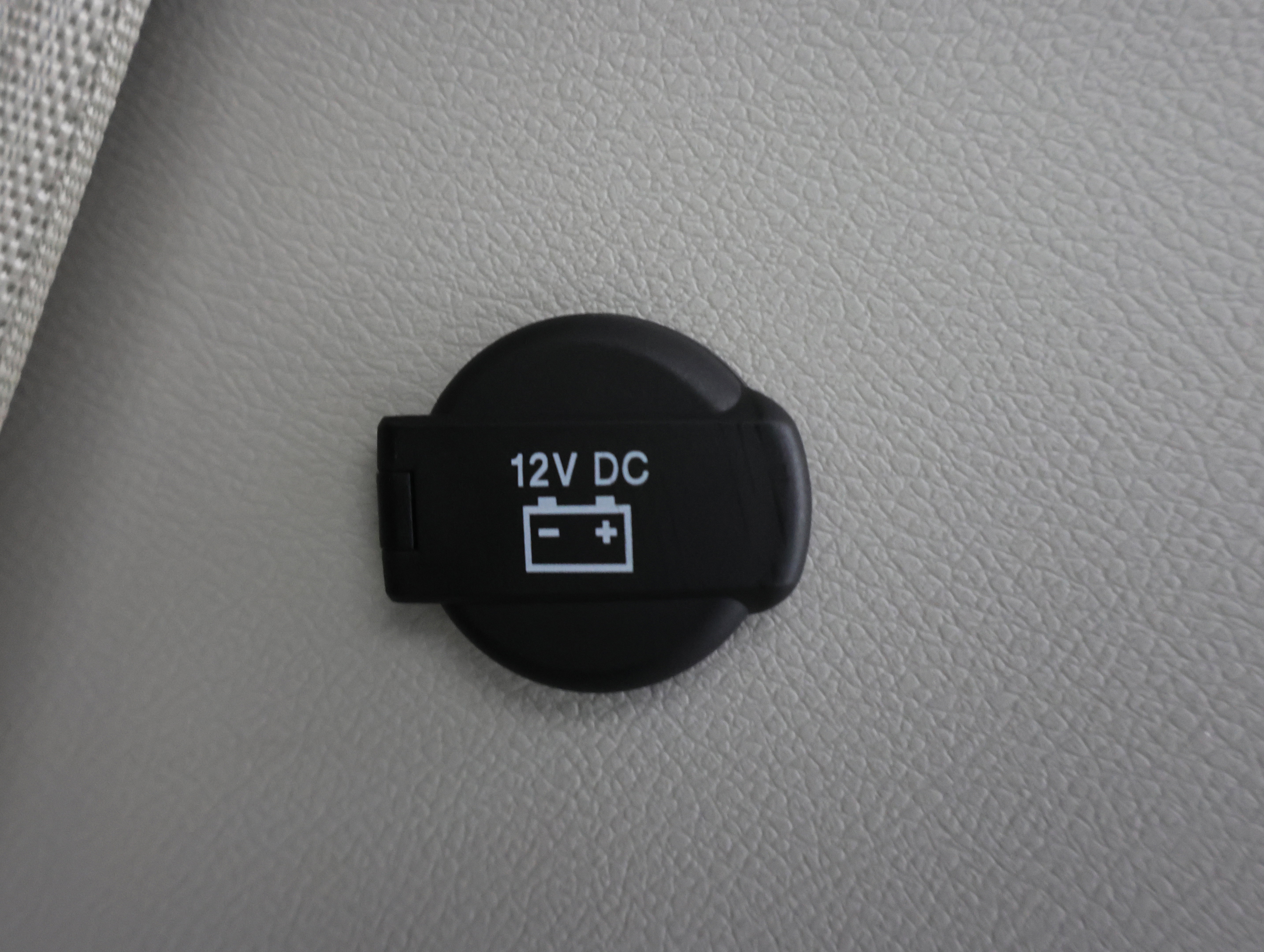 Used 2024 Chrysler Pacifica Touring-L FWD image 30