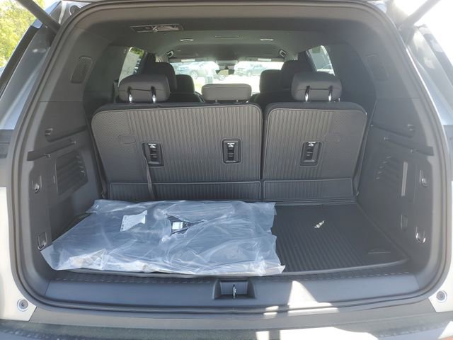 New 2026 Chevrolet Traverse LT w/ Driver Confidence Package FWD image 8