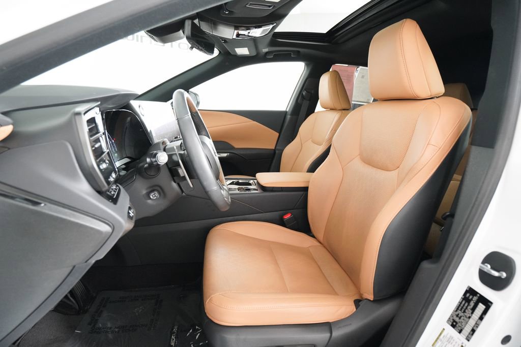 Certified 2023 Lexus RX 350 w/ Cold Area Package image 9