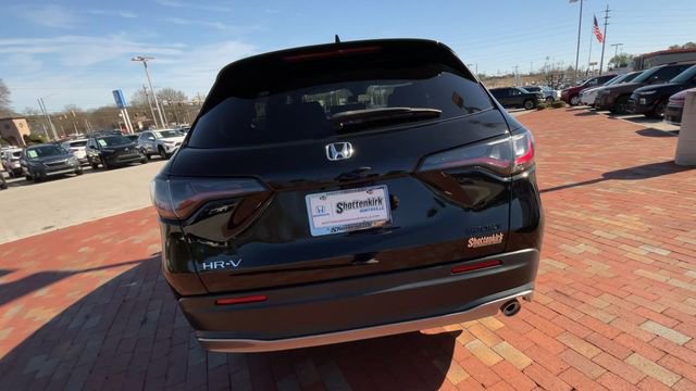 Used 2024 Honda HR-V Sport image 8